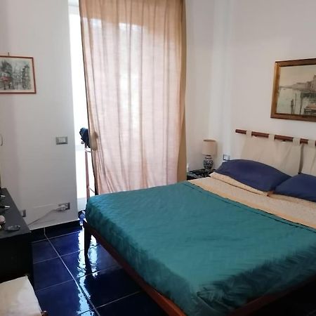 Grazioso Appartamento A Ischia Zona Pilastri Exterior foto