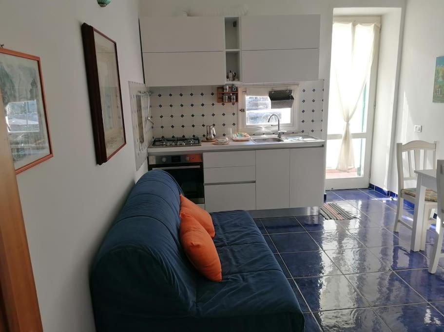 Grazioso Appartamento A Ischia Zona Pilastri Exterior foto